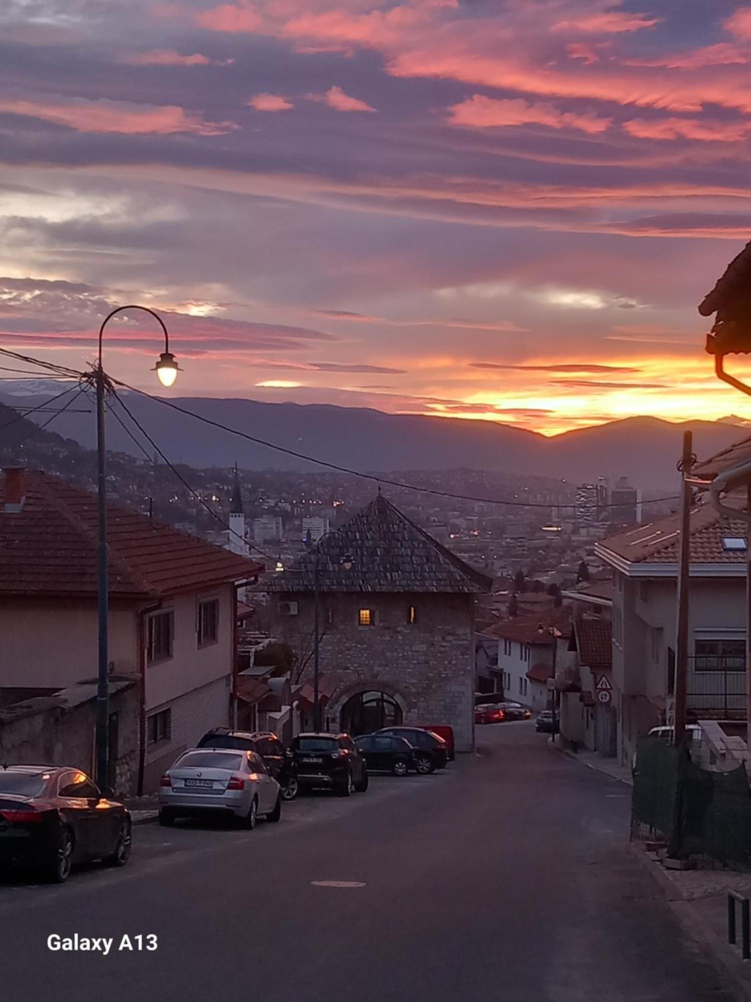 Budget Vratnik - Amazing Views Gostinjska kuća Sarajevo
